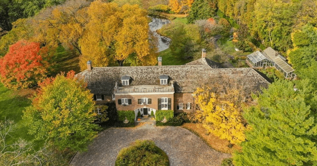 Marshall Field Gardens: A Historical and Community Treasure